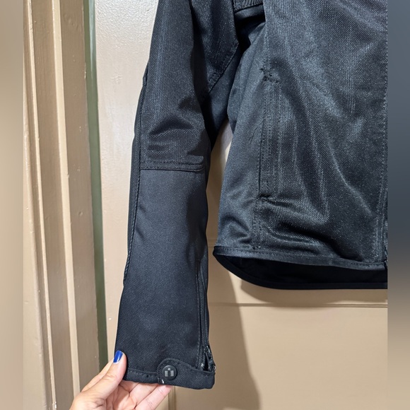 ICON Riding Jacket - Picture 2 of 9